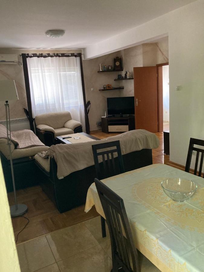 Villa Savovic Petrovac Eksteriør bilde